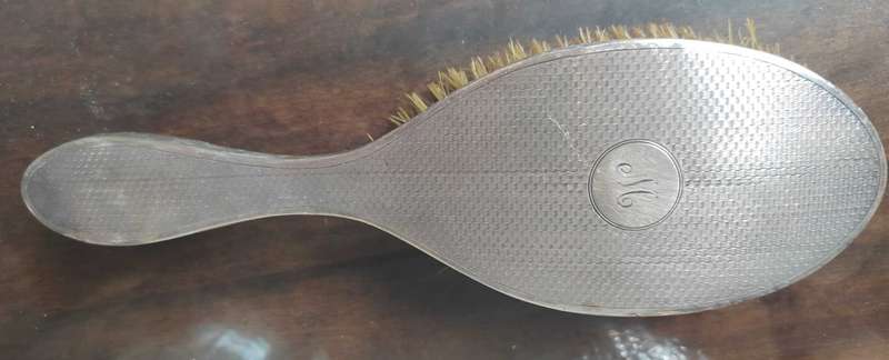 Silver Halmarked heavy Brush 209 grams