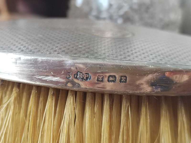 Silver Halmarked heavy Brush 209 grams