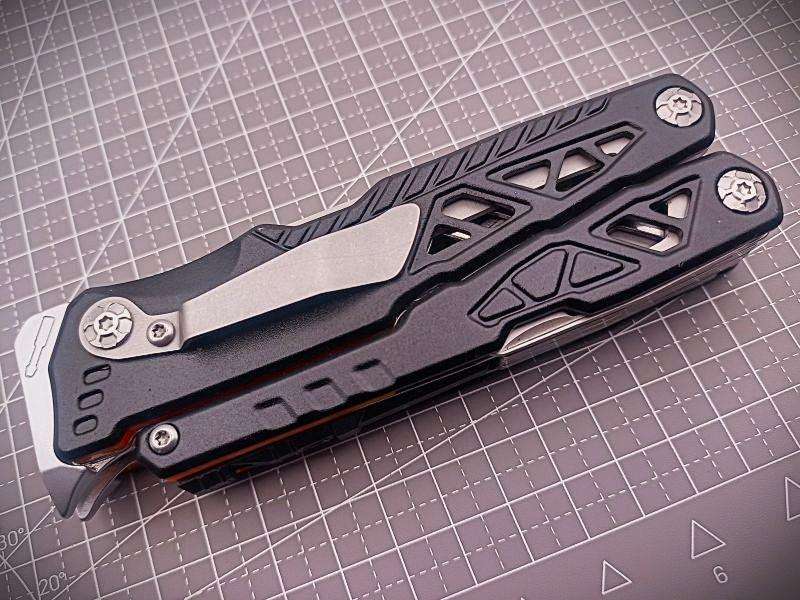 17-in-1 Multi-Functional Camping/Survival Tool with Pouch (Black/Orange)
