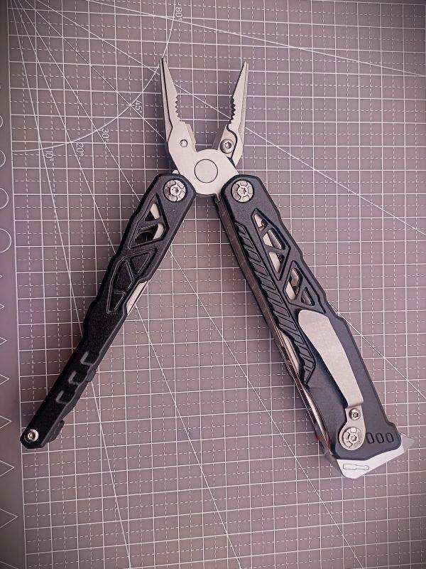 17-in-1 Multi-Functional Camping/Survival Tool with Pouch (Black/Orange)