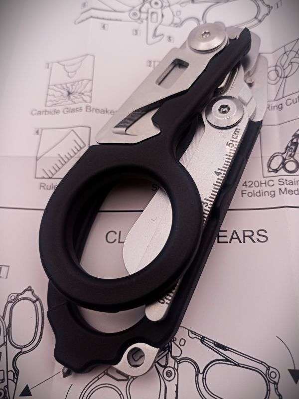 Multi-Functional Folding Tactical Emergency Response Shears (Black)