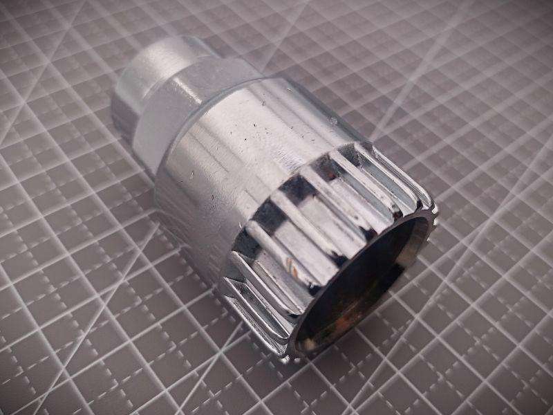20-Tooth Cartridge Bottom Bracket Tool (Silver)