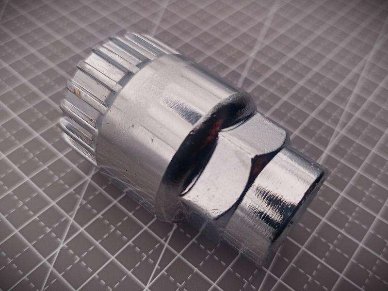 20-Tooth Cartridge Bottom Bracket Tool (Silver)