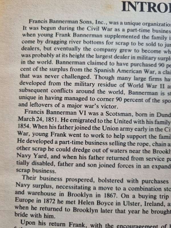 BANNERMAN CATALOGUE of MILITARY GOODS 1927 Replica Ed 1980 includes medals Bayonets etc collectors
