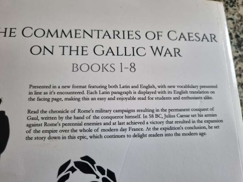 THE GALLIC WARS JULIUS CAESAR Latin & English Side by Side