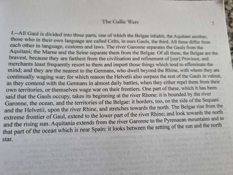 THE GALLIC WARS JULIUS CAESAR Latin & English Side by Side