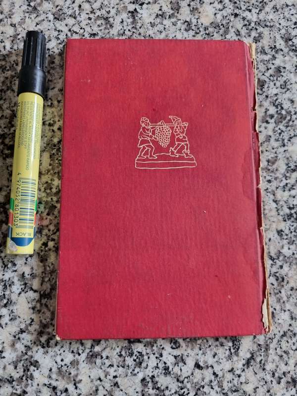 MEET THE CAPE WINES HASTINGS BECK published 1955 ( please note the condition )