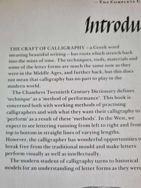 THE COMPLETE CALLIGRAPHER Comprehensive Guide Basic Techniques Inspirational Alphabets EMMA CALLERY