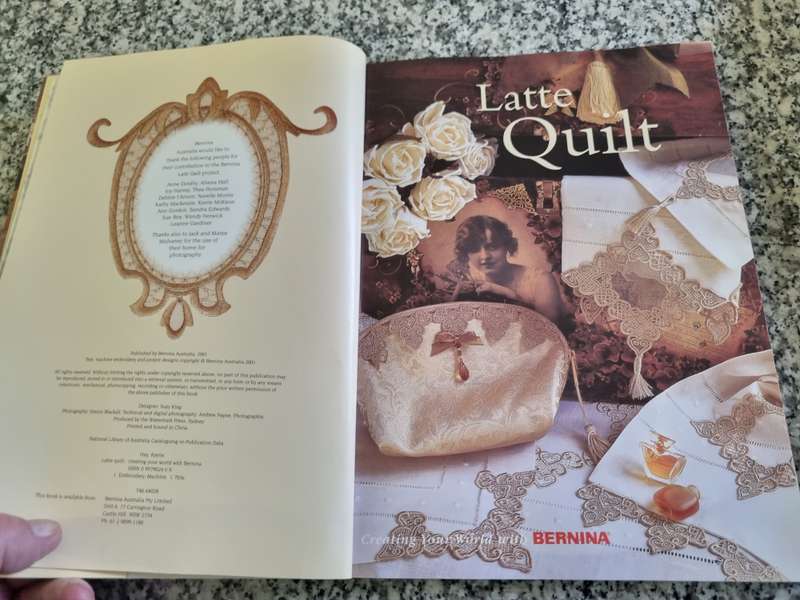 LATTE QUILT with KERRY HAY CD included ( embroidery machine sewing includes designs & templates