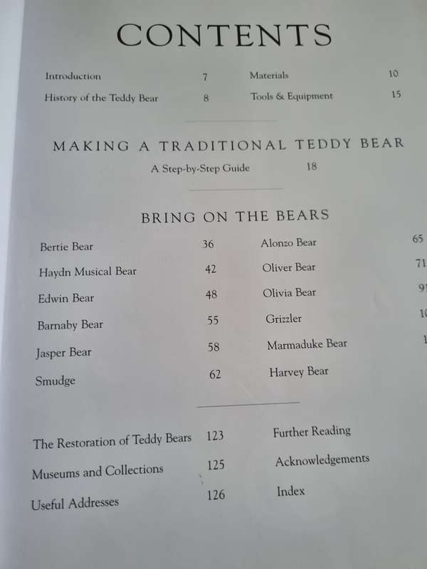 MAKING TRADITIONAL TEDDY BEARS 12 collectable designs Brian and Donna GIBBS