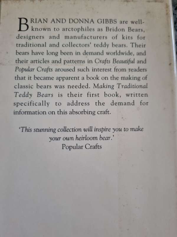 MAKING TRADITIONAL TEDDY BEARS 12 collectable designs Brian and Donna GIBBS