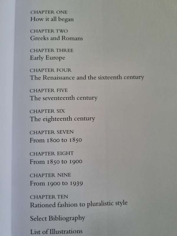 COSTUME AND FASHION A CONCISE HISTORY JAMES LAVER 4th Ed 2010 THAMES & HUDSON World of Art clothes
