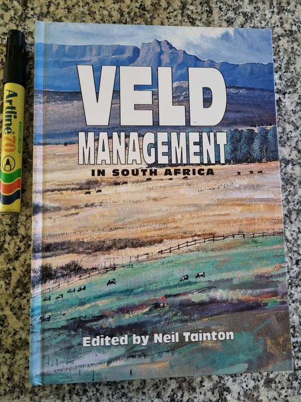 VELD MANAGEMENT IN SOUTH AFRICA Edited by NEIL TAINTON (  farming agriculture livestock )