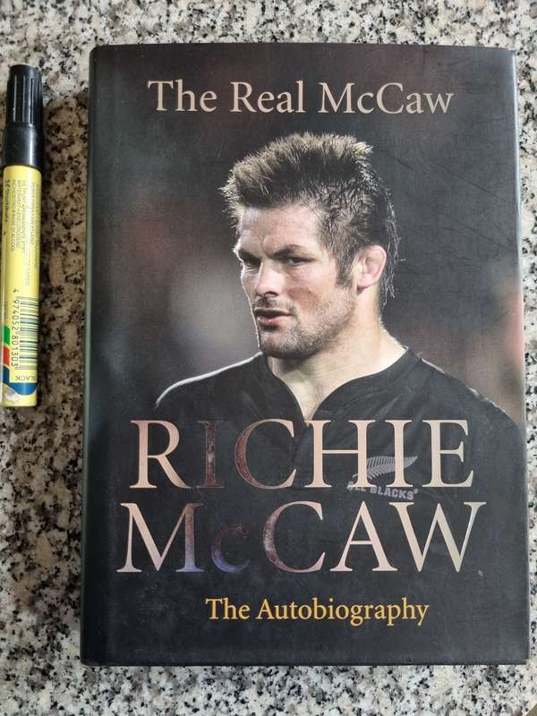 THE REAL McCAW RICHIE McCAW The Autobiography ( All Black rugby -very very good condition )