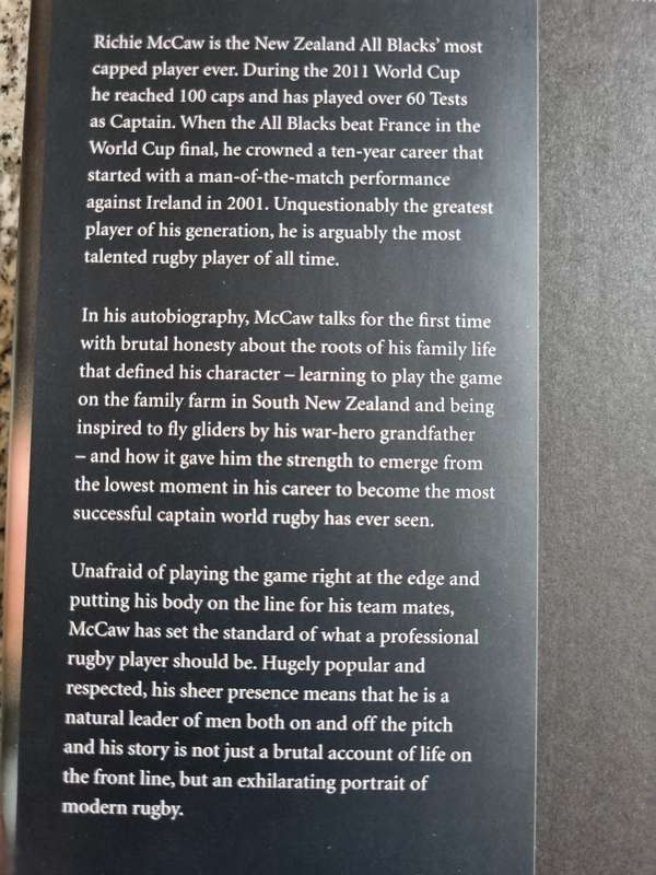 THE REAL McCAW RICHIE McCAW The Autobiography ( All Black rugby -very very good condition )