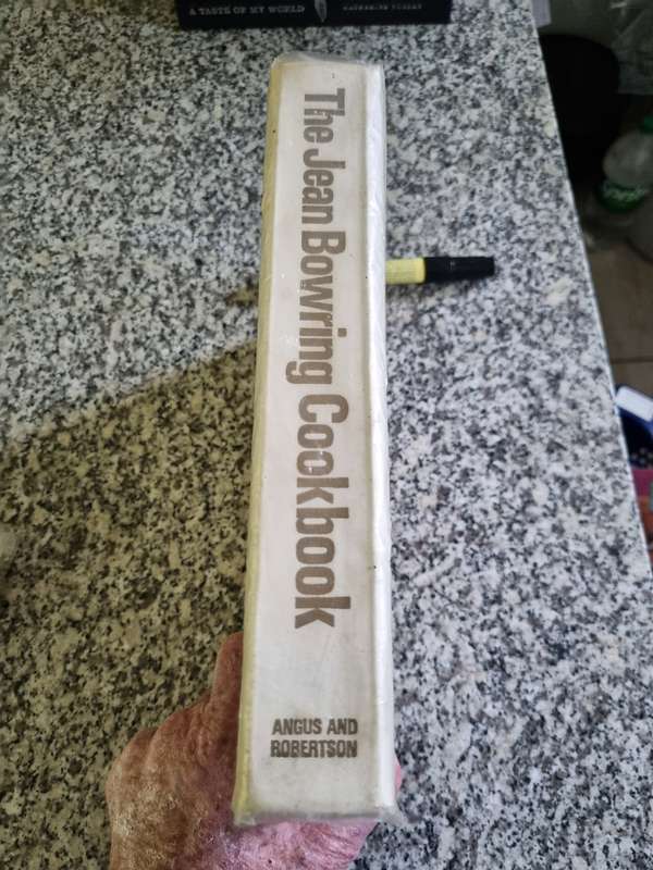 THE JEAN BOWRING COOKBOOK  1971