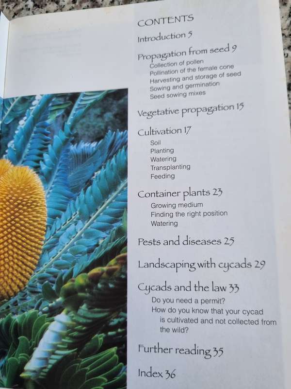 GROW CYCADS Kirstenbosch Gardening Series JOHN DONALDSON JOHN WINTER