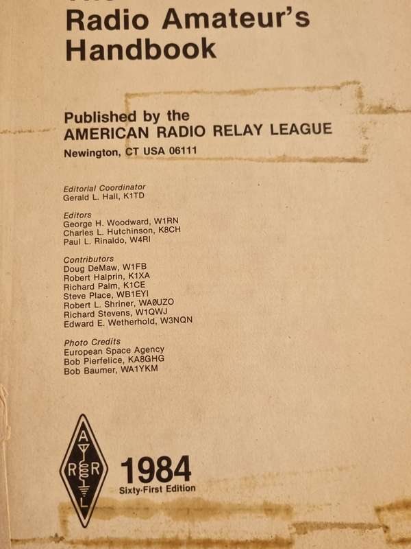 A READING COPY 1984 THE RADIO AMATEUR'S HANDBOOK 61st Edition in a POOR CONDITION