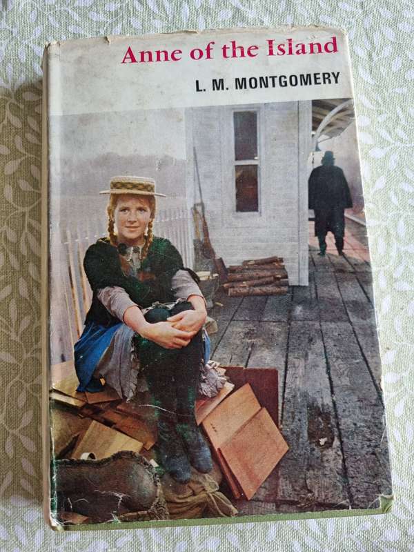BUNDLE OF 7 L M MONTGOMERY BOOKS  including ANNE of GREEN GABLES