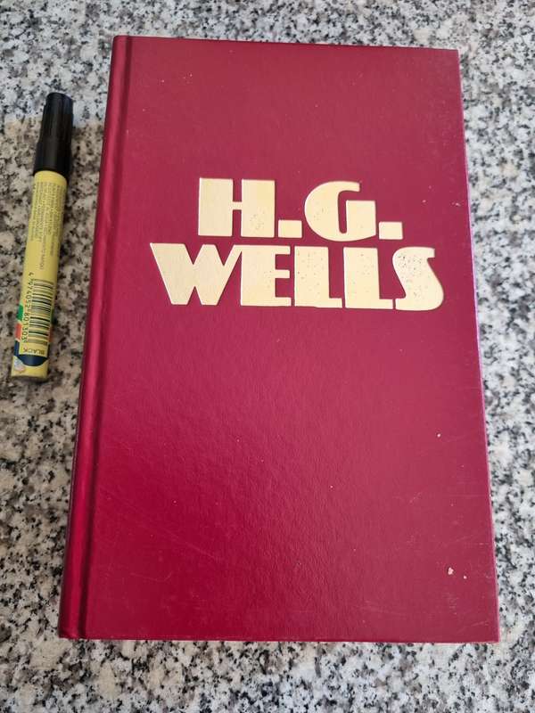Omnibus of 7 BOOKS of H G WELLS
