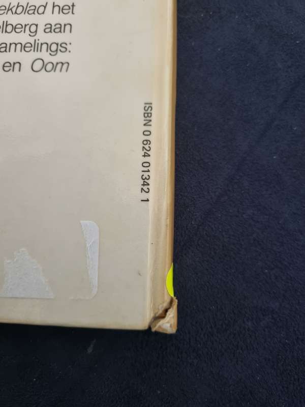 T O HONIBALL OOM KASPAAS Op Hol Hardeband 1979