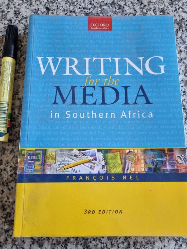 WRITING FOR THE MEDIA IN SOUTHERN AFRICA FRANCOIS NEL 3rd Edition 2008 like new