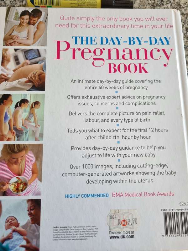 The Day by Day PREGNANCY Book Ed. Dr MAGGIE BLOTT A DK Book Revised Edition 2014