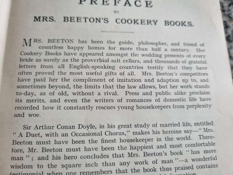 MRS BEETON'S EVERY DAY COOKERY New Edition with coloured plates and other illustrations 1909 cooking