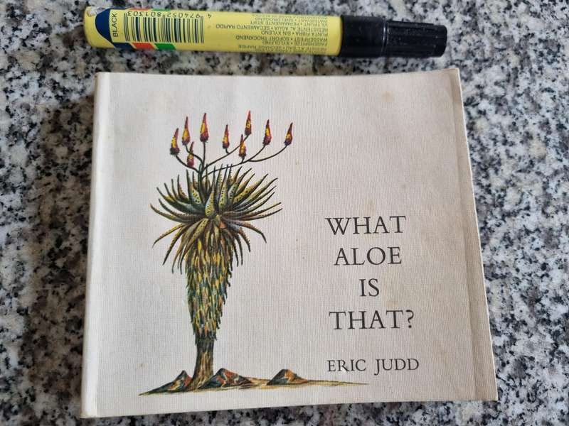 WHAT ALOE IS THAT ? ERIC JUDD ( a pocket size book )