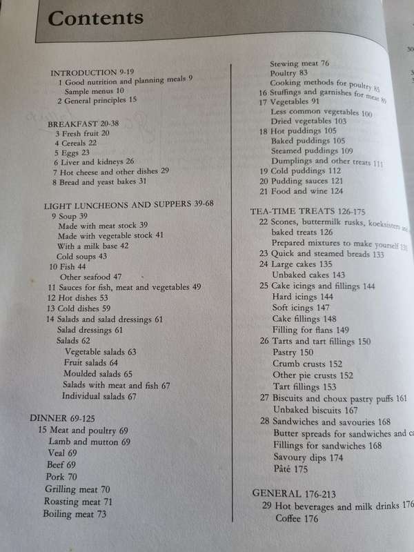 COOK AND ENJOY IT S J A DE VILLIERS Seventh Completely Revised Edition ( South African Cookbook  & )