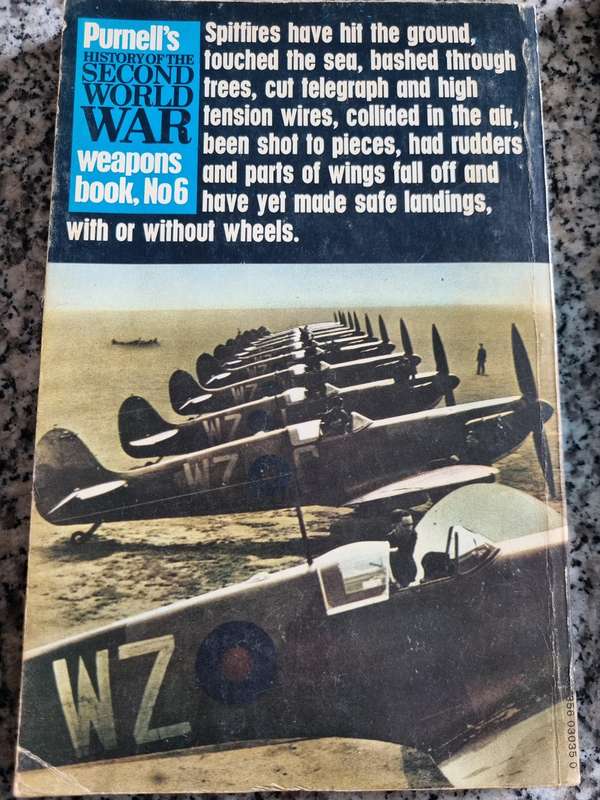 Purnell's History of the Second World War Weapons No. 6 SPITFIRE JOHN VADER 1969