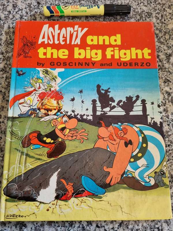ASTERIX AND THE BIG FIGHT by GOSCINNY and UDERZO First edition Second impression ( Hardcover ) 1971