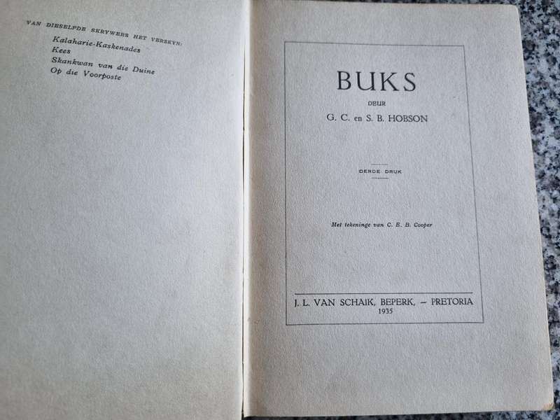 BUKS  Deur G C en S B HOBSON Uitgegee 1935