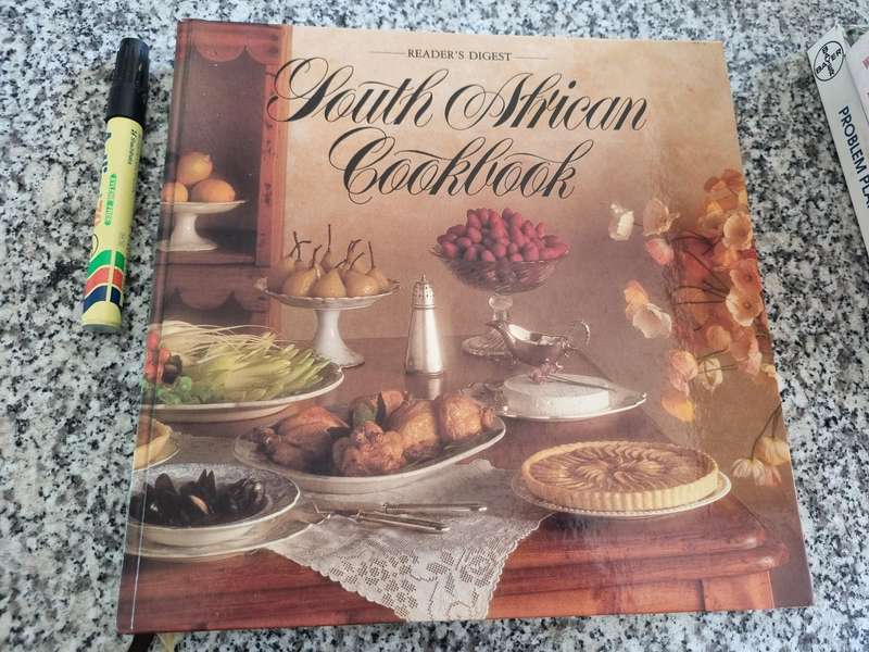 SOUTH AFRICAN COOKBOOK Readers Digest Cook Book  ( recipes  cooking 1987 )
