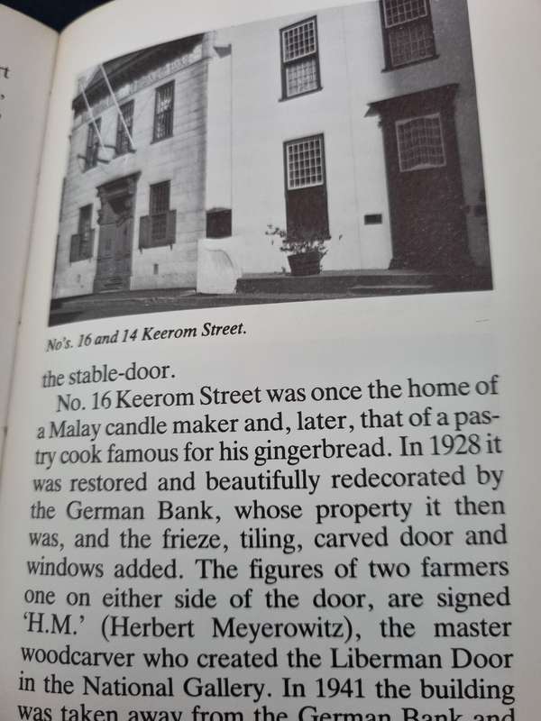 CAPE TOWN WALK THROUGH HISTORY BILL EDINBURGH  history and interesting facts for the Tourist Visitor