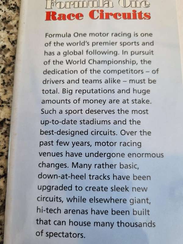 FORMULA ONE RACE CIRCUITS The Changing architecture of race tracks MIRCO DE CET includes Kyalami