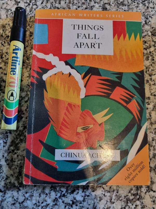 CHINUA ACHEBE  THINGS FALL APART