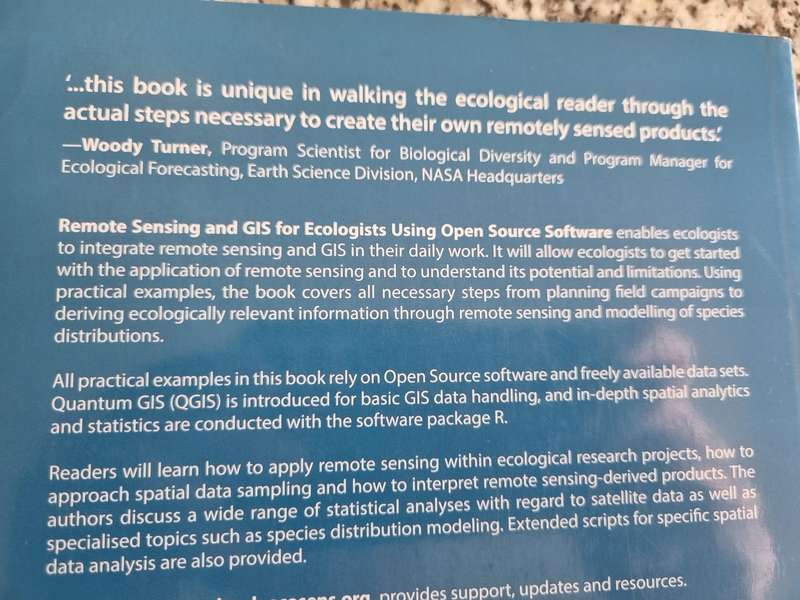 REMOTE SENSING and GIS for ECOLOGISTS using Open Source Software Martin Wegmann  Data in the Wild