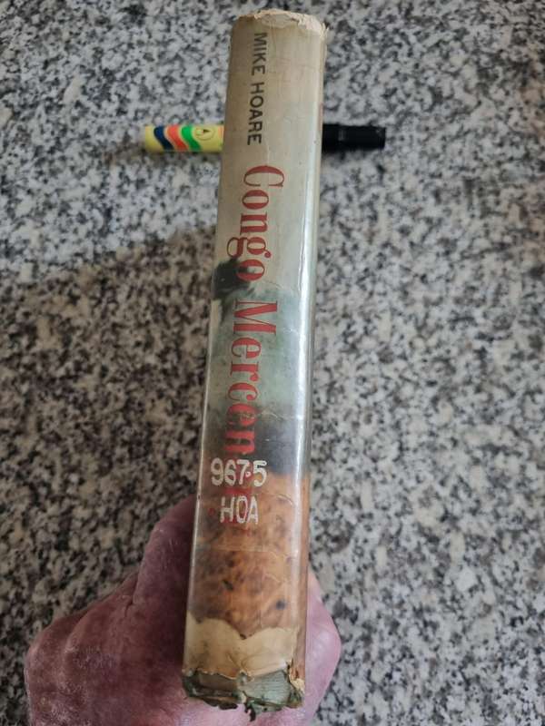 CONGO MERCENARY MIKE HOARE  ( Hardcover ) Please note the condition