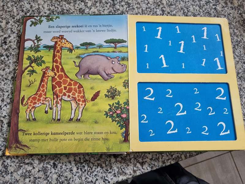 WIRREL WARREL WOUD 'n LEGKAART TELBOEK GEILLUSTREER DEUR AXEL SCHEFFLER