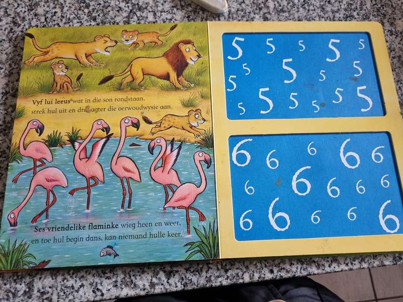 WIRREL WARREL WOUD 'n LEGKAART TELBOEK GEILLUSTREER DEUR AXEL SCHEFFLER