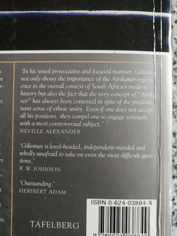 THE AFRIKANERS BIOGRAPHY OF A PEOPLE HERMANN GILIOMEE ( history )
