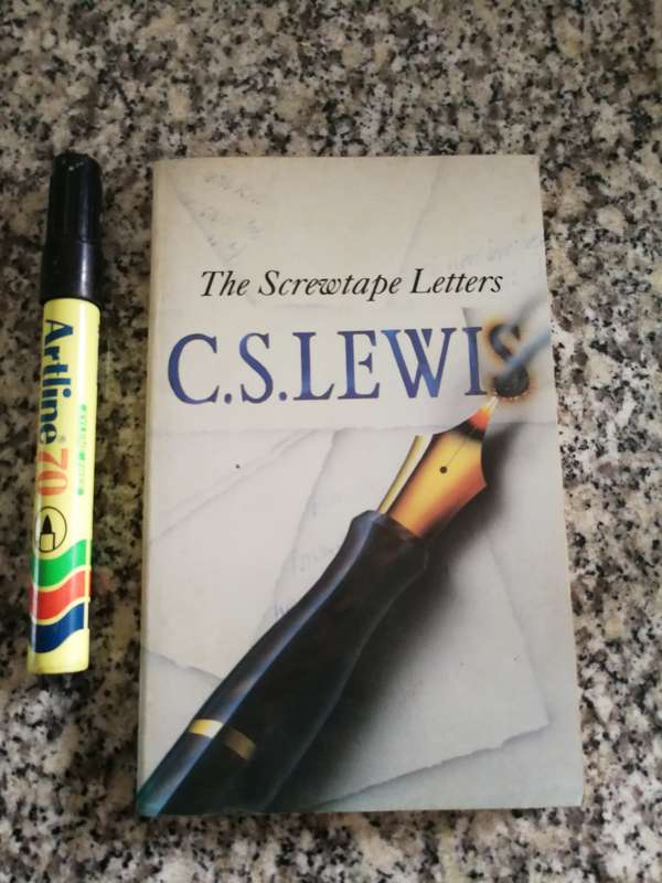 C S LEWIS THE SCREWTAPE LETTERS