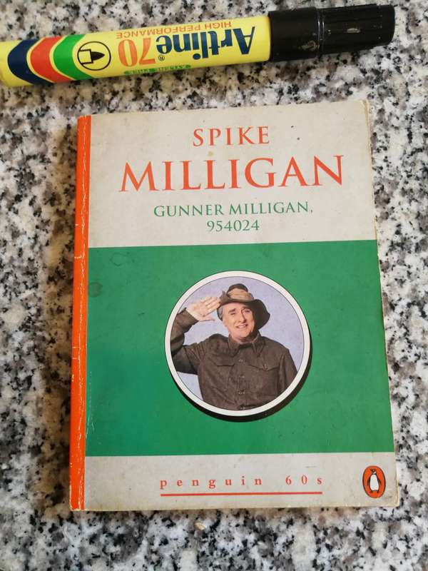 SPIKE MILLIGAN GUNNER MILLIGAN 954024 A Penguin book