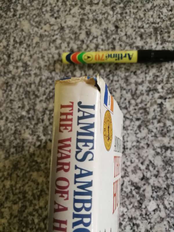 Reserved for GlaSOK THE WAR OF A HUNDRED DAYS JAMES AMBROSE BROWN SPRINGBOK