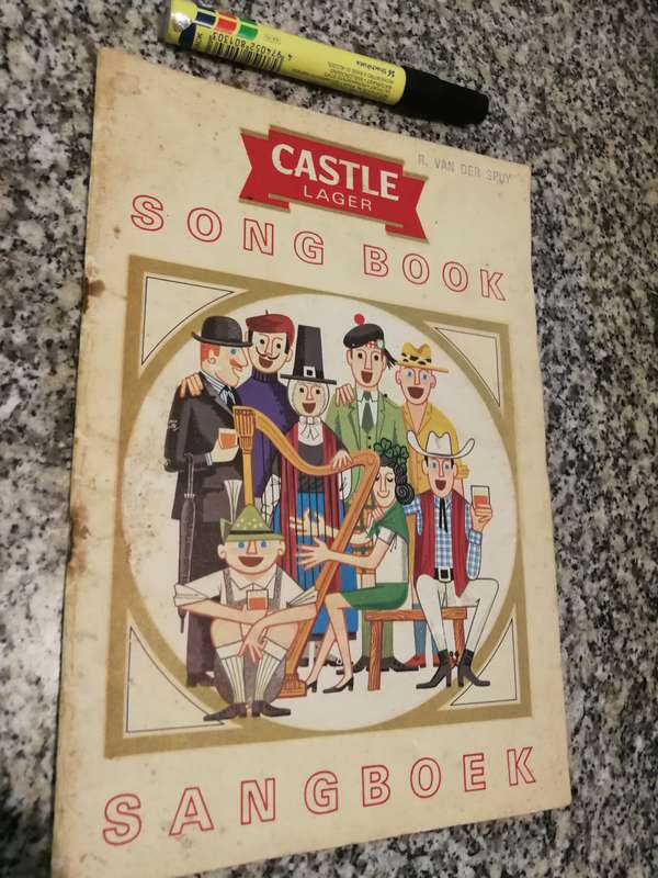 CASTLE LAGER SONG BOOK CASTLE LAGER SANGBOEK