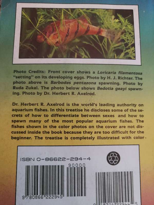 BREEDING AQUARIUM FISHES A Complete introduction Dr HERBERT R AXELROD  (  tropical fish )