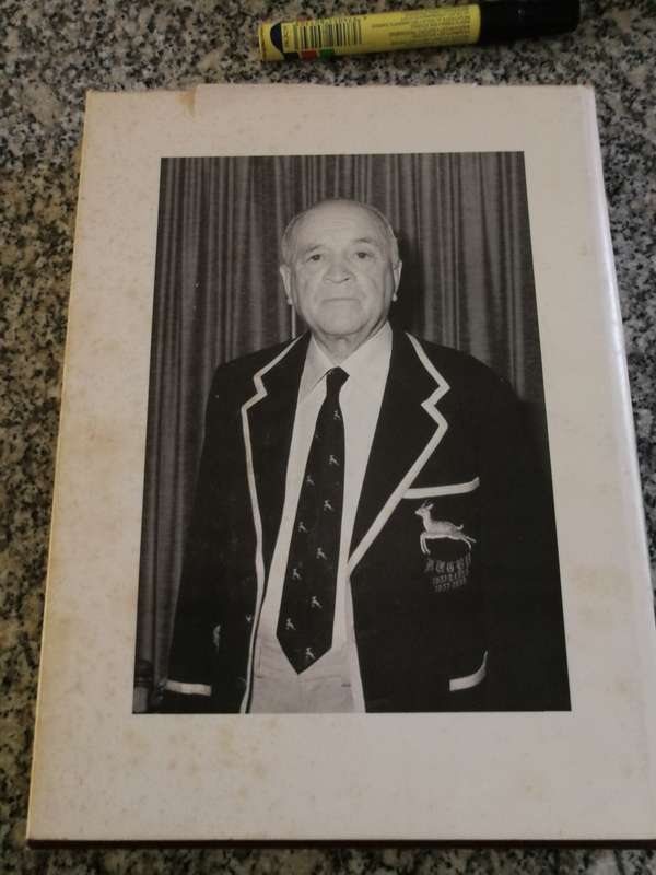 DIE GROOT RUGBYGESIN VAN DIE MATIES deur Dr D H CRAVEN  1980 Stellenbosch Rugbyvoetbalklub RUGBY