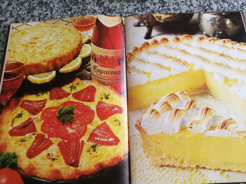 FLOP PROOF BAKING WITH STORK  ( Flop-Proof )  published around 1975