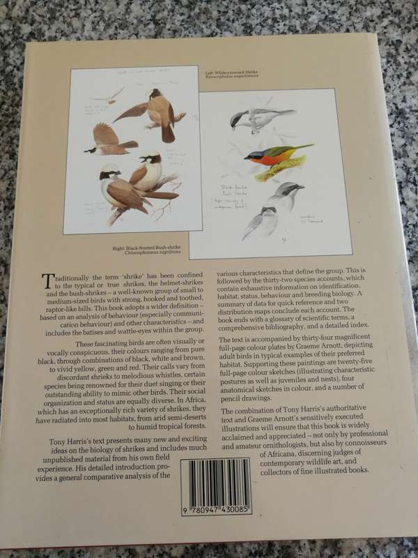 SHRIKES OF SOUTHERN AFRICA TONY HARRIS GRAEME ARNOTT in a protective slipcase birds birding